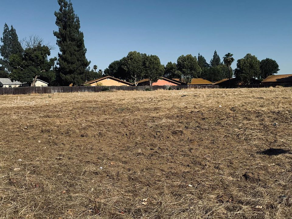 2nd image of 127 S Fine Ave