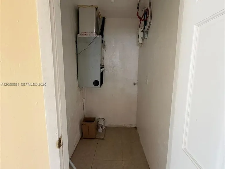 1732 NW 75th St #1732 — Photo 12