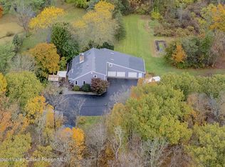 75 Wyche Rd, West Coxsackie, NY 12192