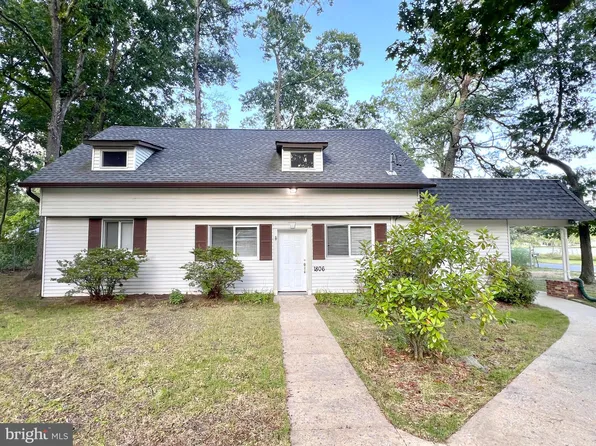1806 Magnolia Ave, Williamstown, NJ 08094