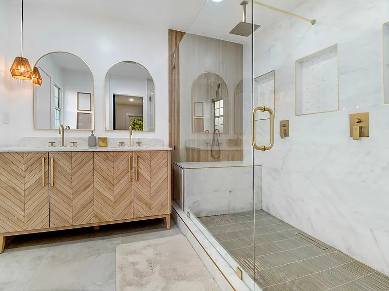 23209 Bigler St — Photo 35