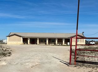 1930 W Gonzalez Loop, Fort Stockton, TX 79735