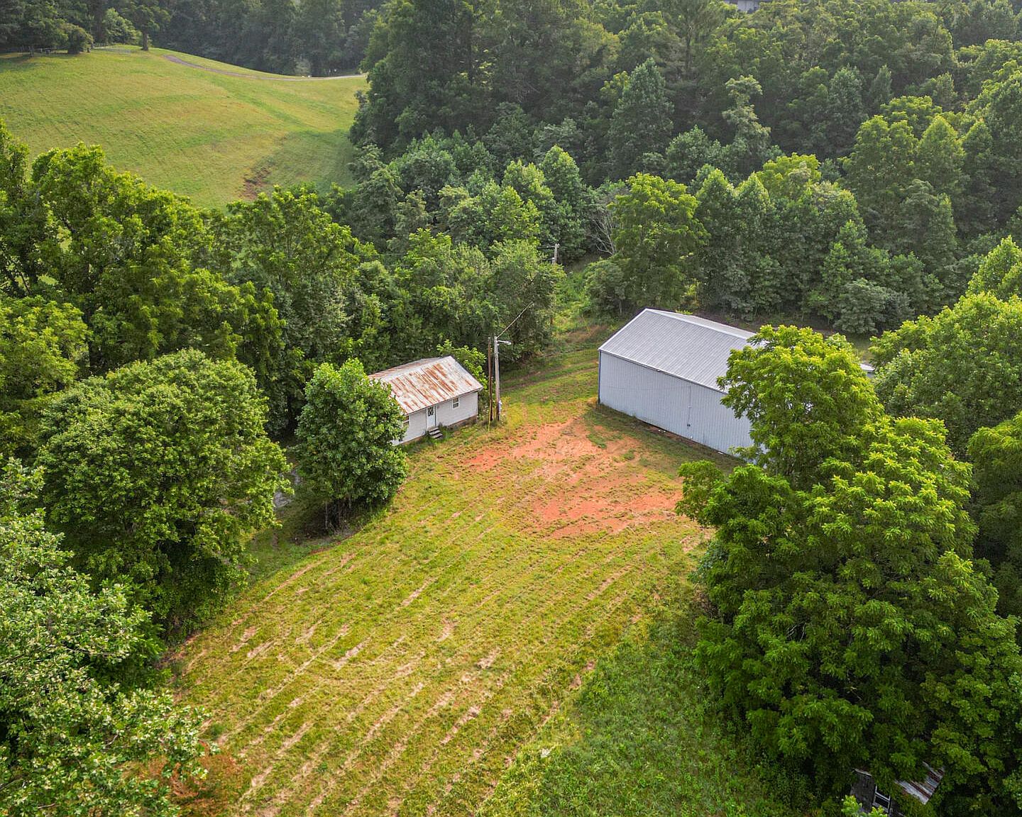 125 Dale Blevins Ln, Roan Mountain, TN 37687 MLS 9955933 Zillow