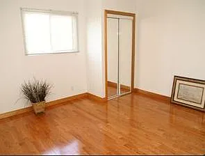 379 Delaware Avenue Toronto — Photo 3