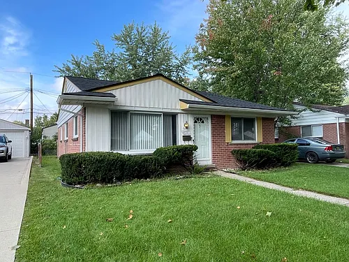1177 Connie Ave Photo 1