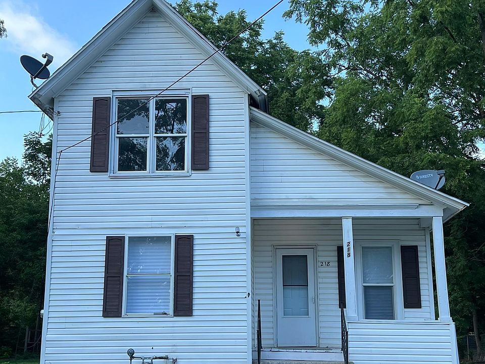 1st image of 218 Graves Ave