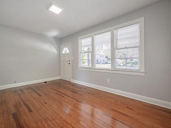 5th image of 5905 N Central Ave