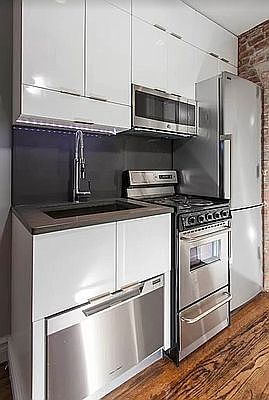 4th image of 248 W 14th St Fl 5