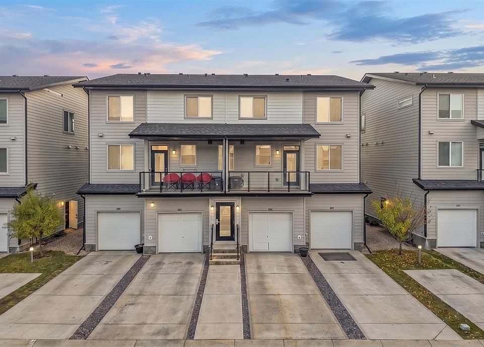 1st image of 135 Redstone Walk NE #202