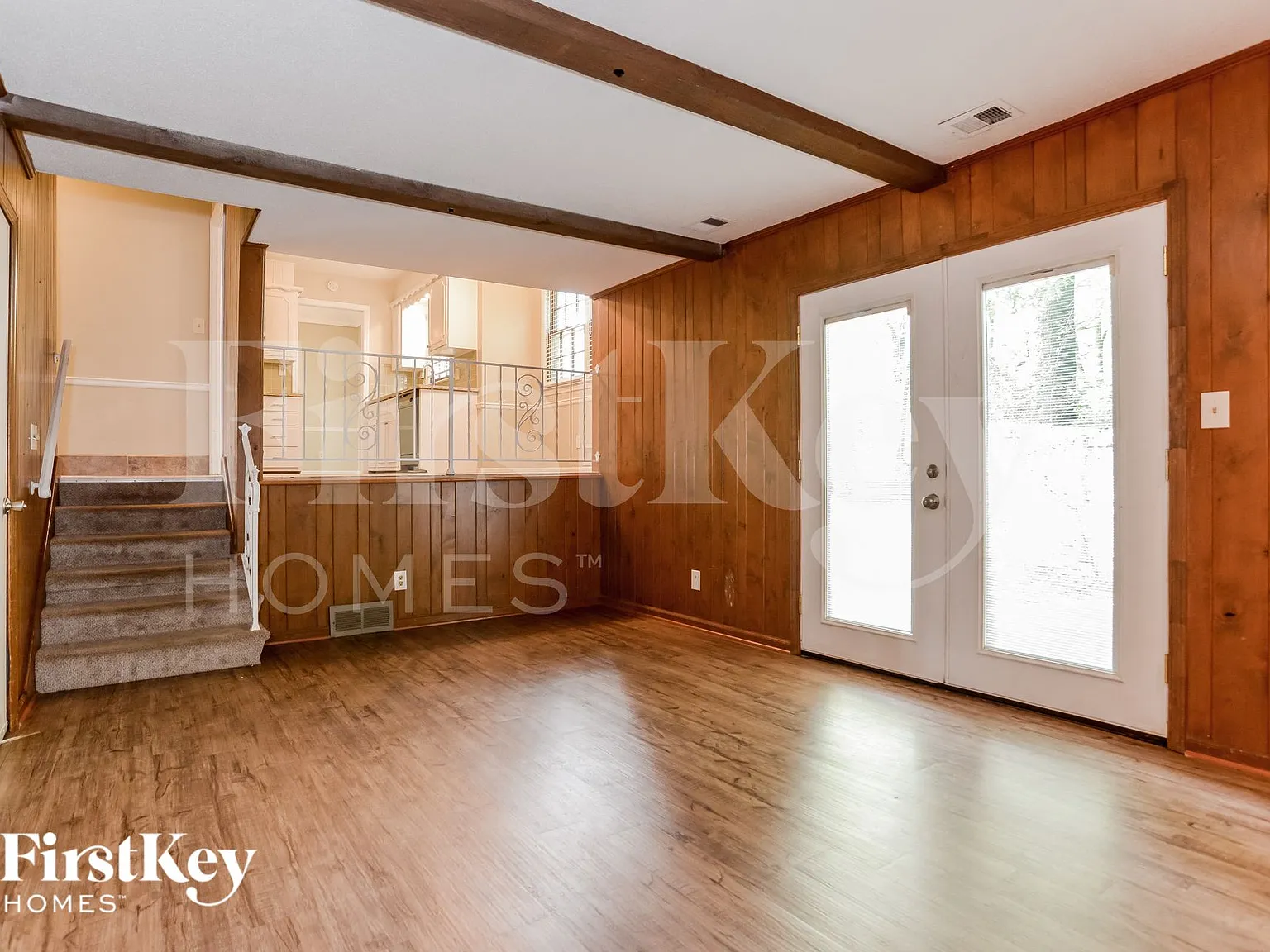 4 bed, 2.0 bath, 1420 sqft, $1,965 — Photo 4