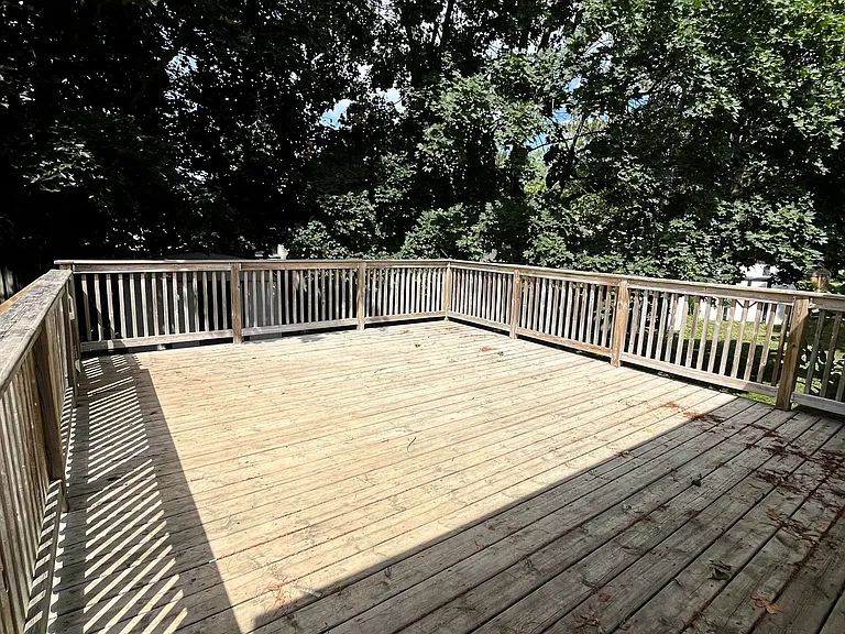 3388 Marlin Ct #UPPER — Photo 10