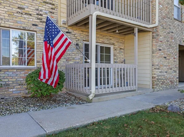 4887 Easy STREET #1, Hartland, WI 53029