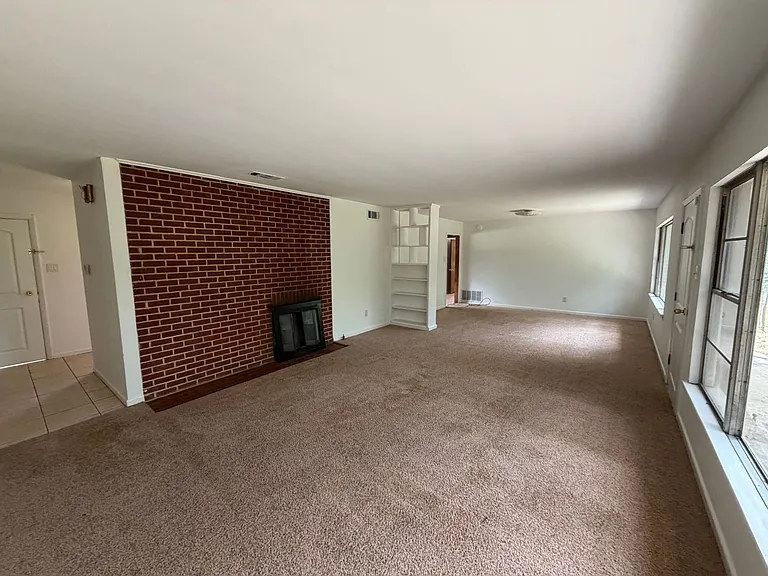 3953 State Highway 154 E — Photo 10