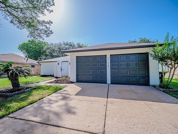 3rd image of 1126 Beechbend Dr