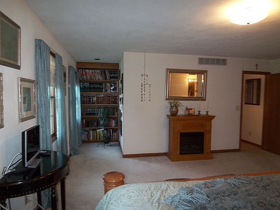 Alcove in MBR