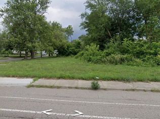 4553 Sheridan St, Detroit, MI 48214