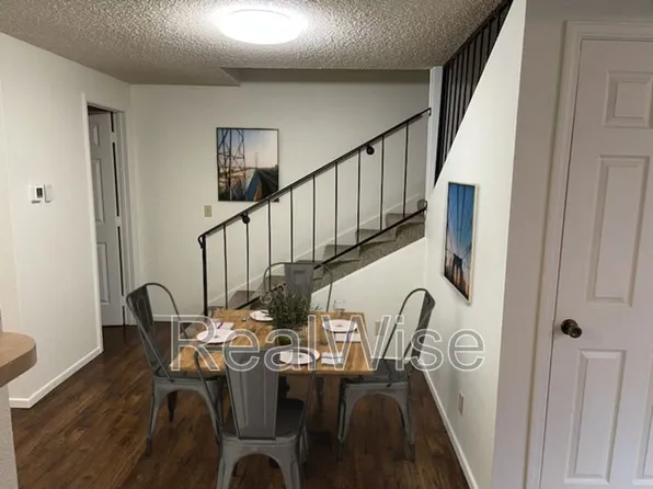 4276 Meadowbrook Ct NE, Keizer, OR 97303