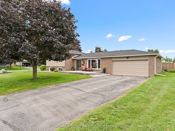 2nd image of 36 Edgewood Dr