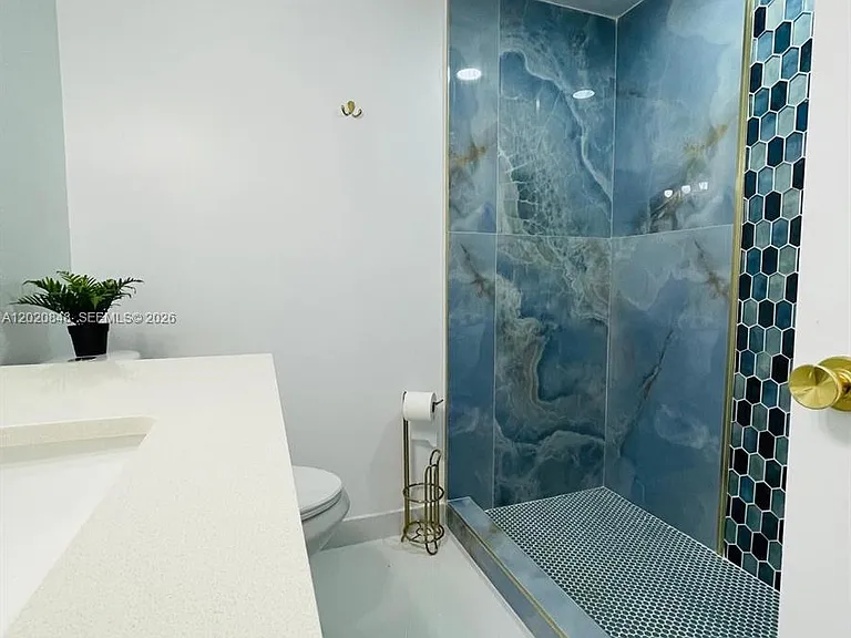 9175 SW 77th Ave #306 — Photo 12