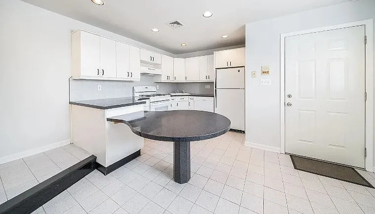 153 County Ave #1 — Photo 8