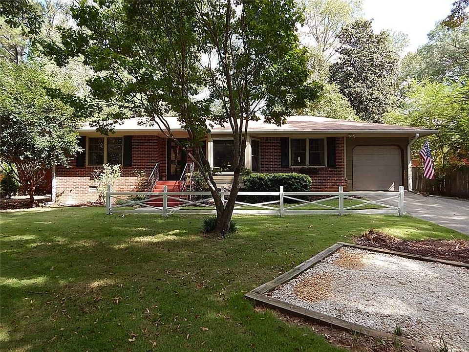1st image of 3325 Dunn St SE
