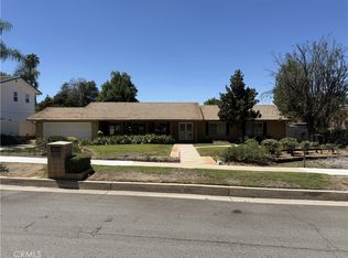 1524 Dwight St, Redlands, CA 92373
