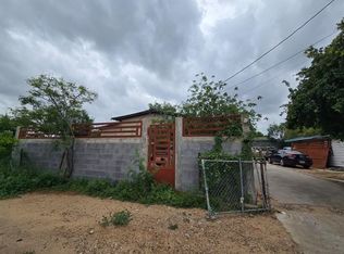 2413 Santa Clara St, Laredo, TX 78046