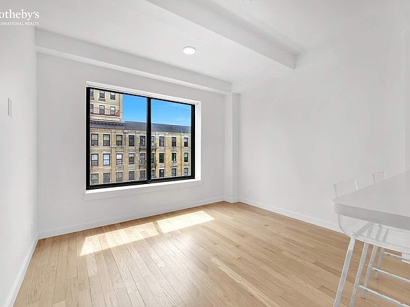 3rd image of 2101 Frederick Douglass Blvd APT 5B