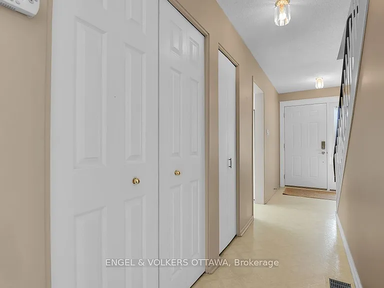 837 Eastvale Dr #110 — Photo 9