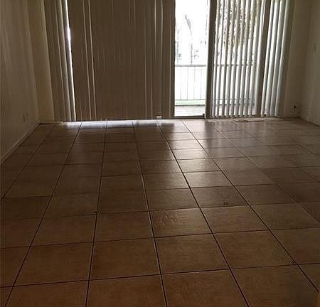 2nd image of 622 NW 13th St #2