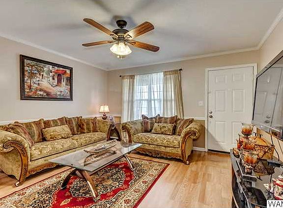 5th image of 1813 Hackberry Ln APT 6