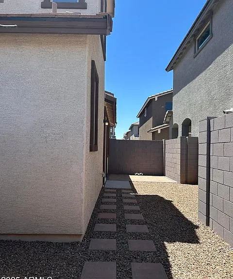 9938 W Piccadilly Rd — Photo 10