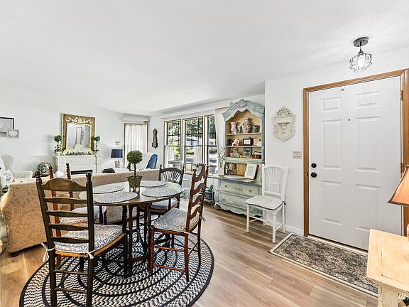 5th image of 602 181st Street Ct E #22