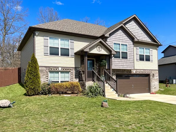 3441 Bradfield Dr, Clarksville, TN 37042