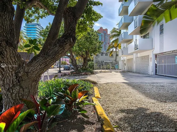 240 Collins Ave APT 2E, Miami Beach, FL 33139