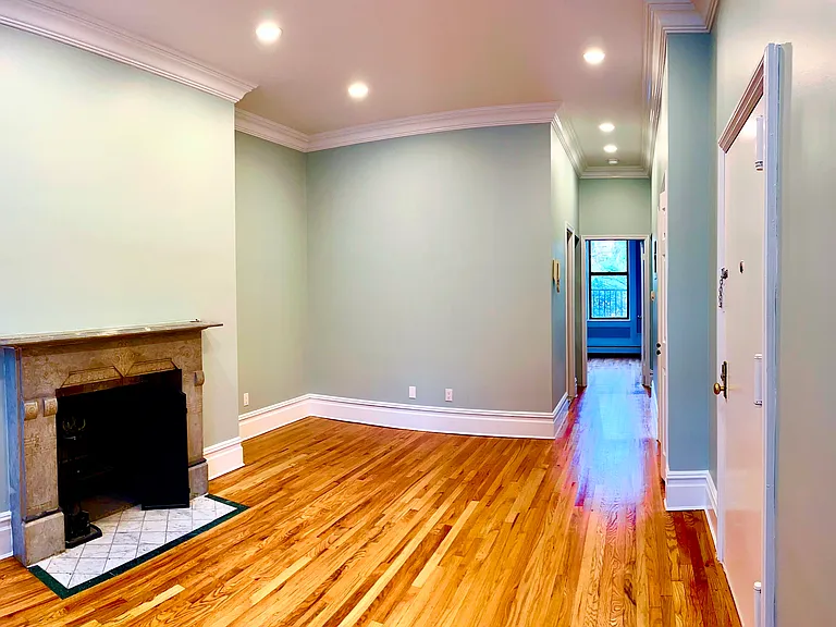 407 Pacific St #1 — Photo 2