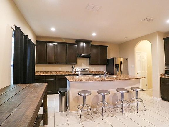 3rd image of 11218 Sierra Gorda Dr