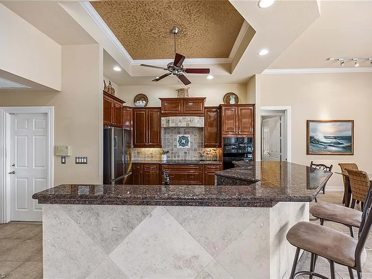 146 Windward Cay — Photo 9