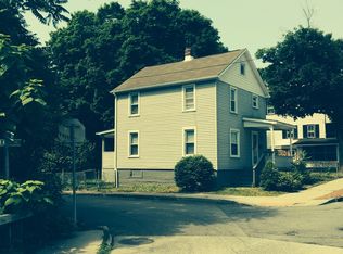 93 Oak St, Walden, NY 12586