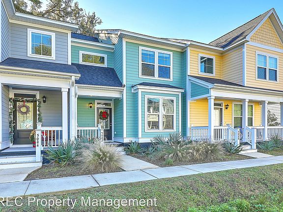 3rd image of 5082 E Liberty Park Cir