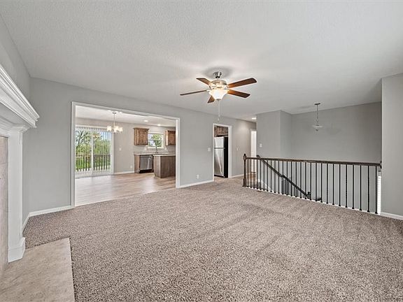 5th image of 2301 S Heartland Ct