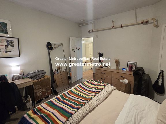 5th image of 16 Battery St