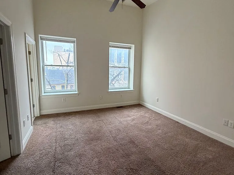 22 N George St — Photo 6