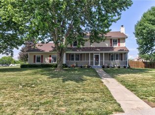 16007 Ryan Dr, Belton, MO 64012
