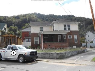 580 Stratton St, Logan, WV 25601