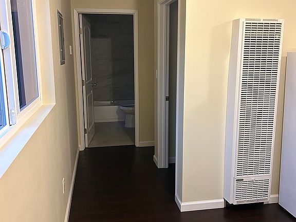5th image of 2214 E 107th St #2