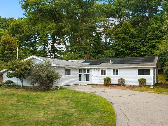 2nd image of 23 Joseph Rd