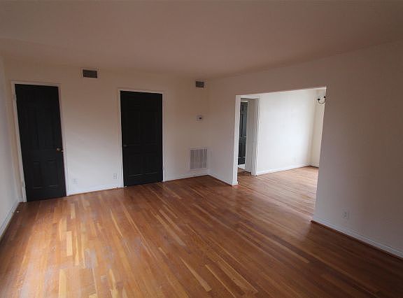 2nd image of 1504 18th Ave S APT 207