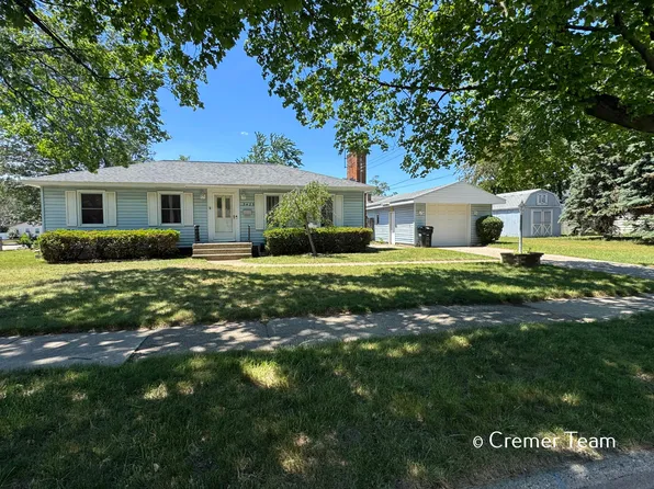 3425 McKee Ave SW, Wyoming, MI 49509