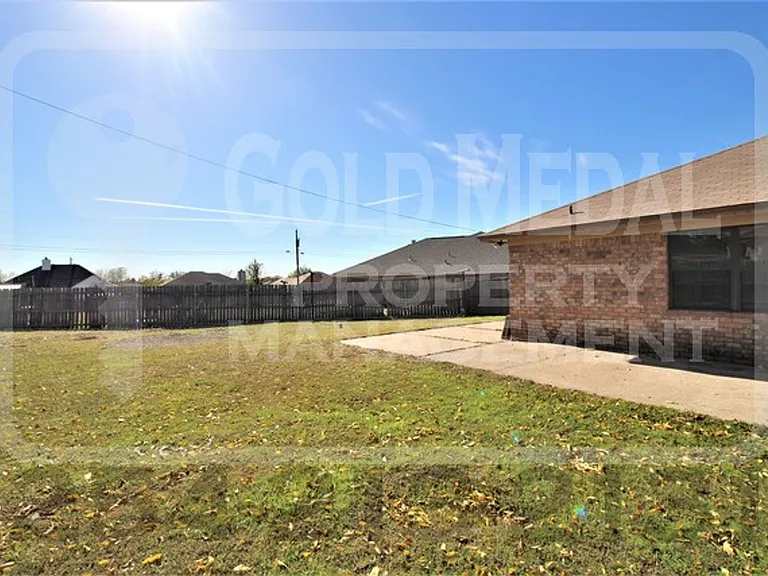 109 Benjamin Cir — Photo 28